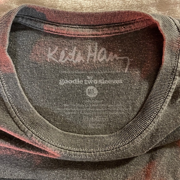 Keith Haring Goody Two sleeve cropped top - Picture 3 of 3